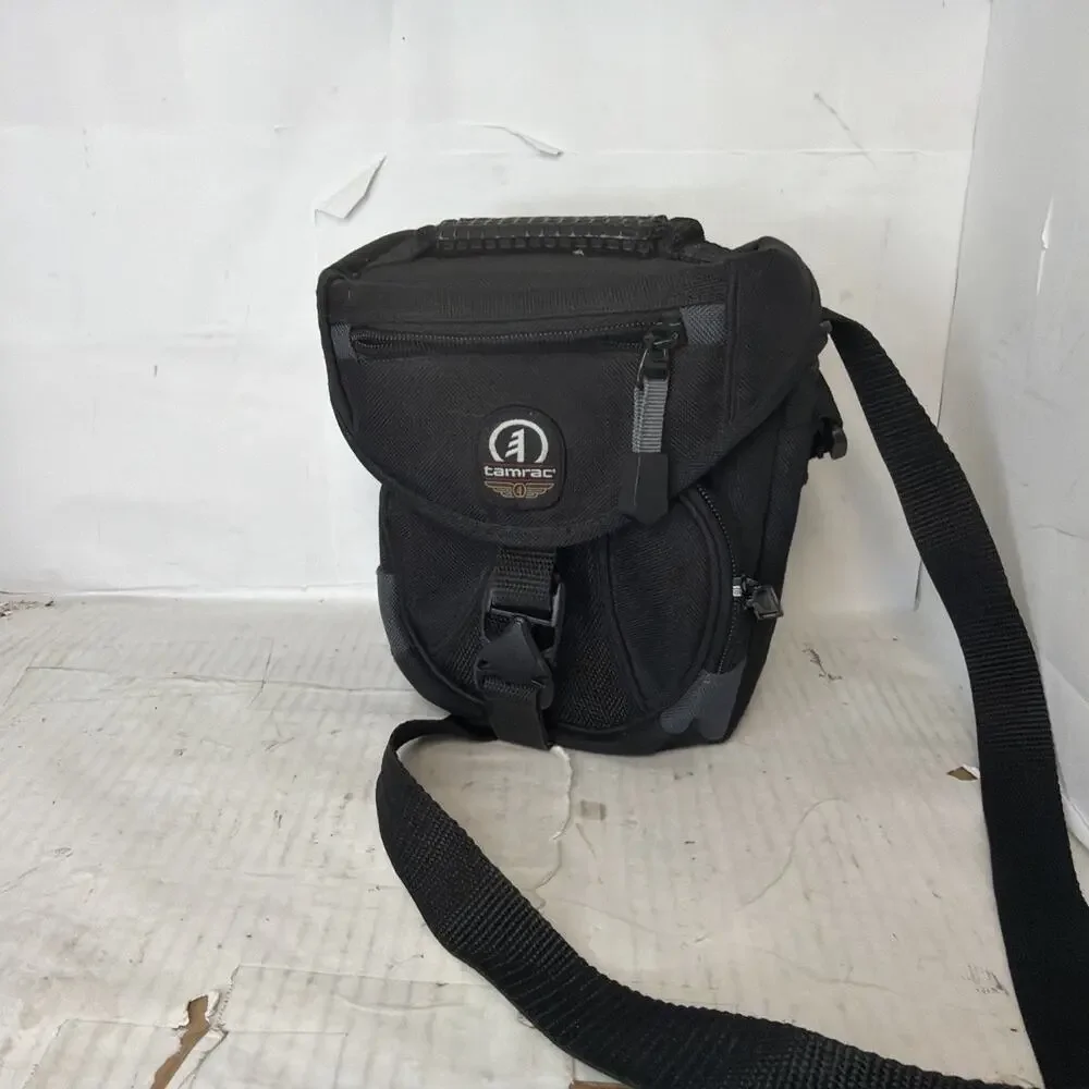 TAMRAC Digital Camera Bag #5500 Shoulder Carrying Case SLR Strap
